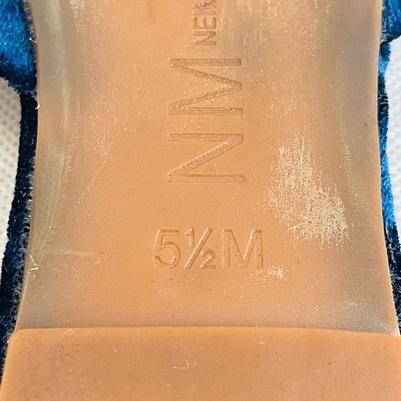 Neiman Marcus Blue Velvet Bow Tie Slides Flat Mules Women Size 5.5 - Picture 6 of 6